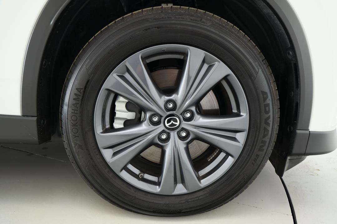 2024 Mazda Cx-80 G40e Touring, Automatic, 8800 km, Right Front Wheel