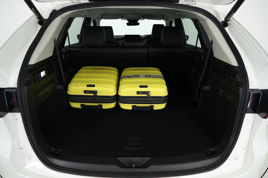2024 Mazda Cx-80 G40e Touring, Automatic, 8800 km, Boot Inside View with Luggage