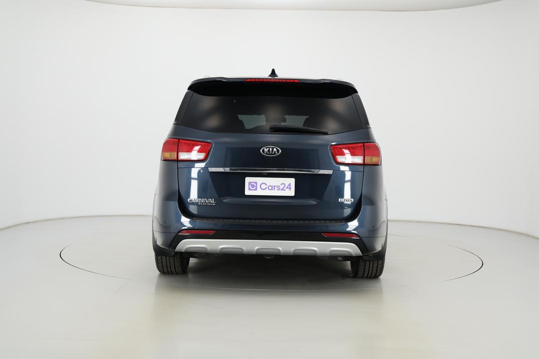 2016 Kia Carnival Platinum, Automatic, 116418 km, Back/Rear View