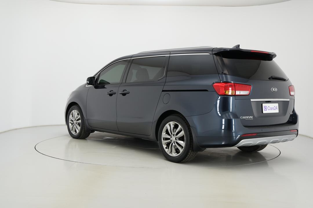2016 Kia Carnival Platinum, Automatic, 116418 km, Left Back Diagonal (45- Degree) View