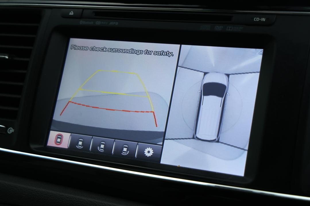2016 Kia Carnival Platinum, Automatic, 116418 km, Key Close-up