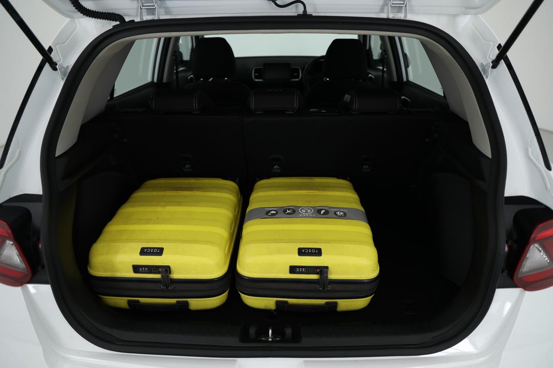2025 Hyundai Venue Venue, Automatic, 26808 km, Boot Inside View with Luggage