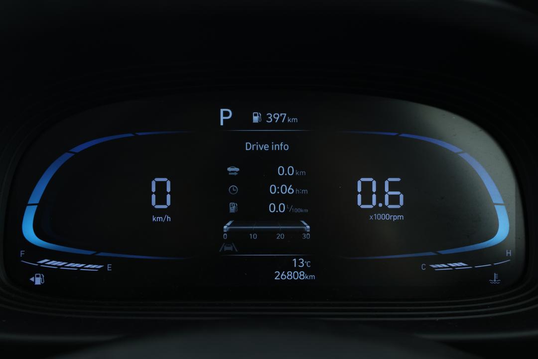 2025 Hyundai Venue Venue, Automatic, 26808 km, Drivers Side Door Panel Controls