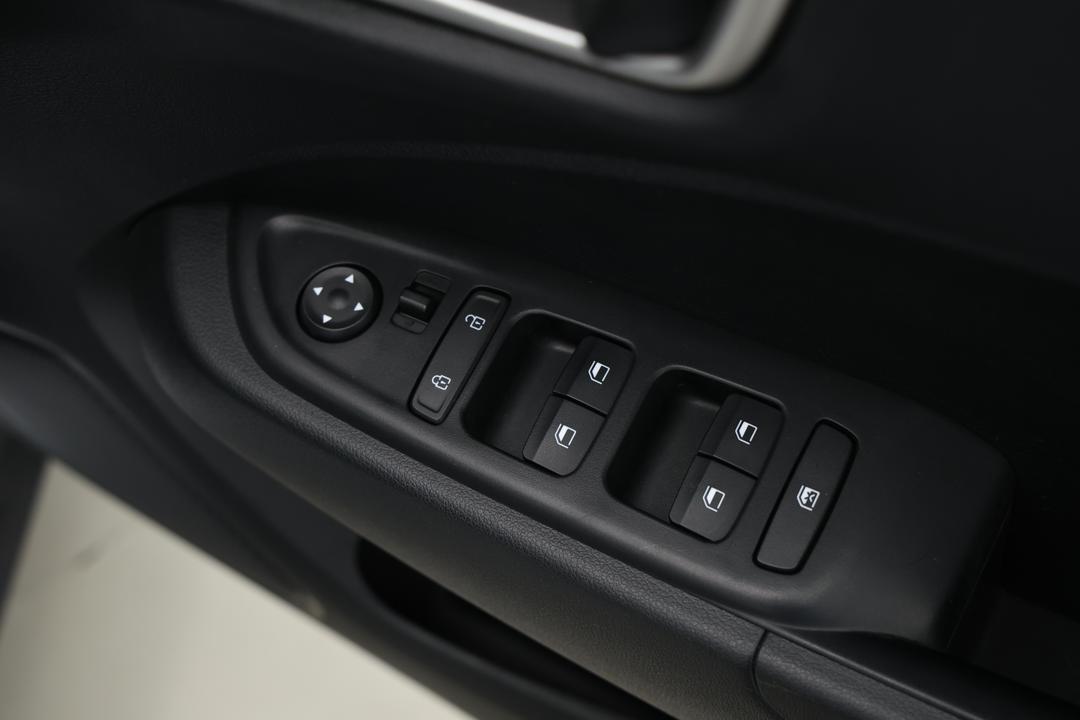 2025 Hyundai Venue Venue, Automatic, 26808 km, Speaker View