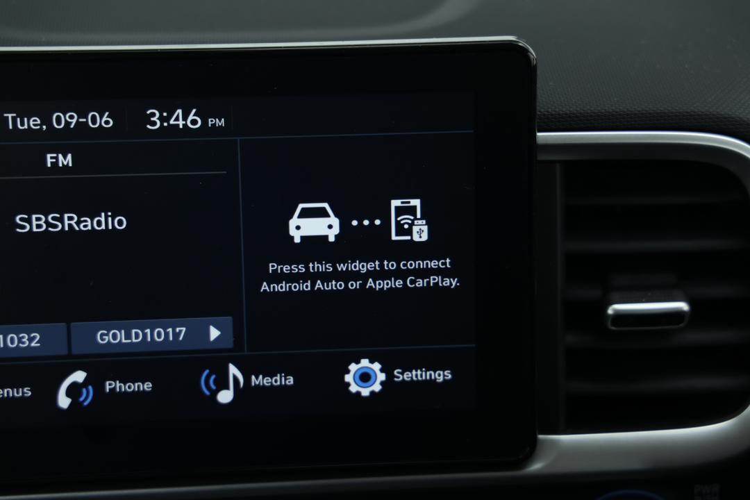 2025 Hyundai Venue Venue, Automatic, 26808 km, Cruise Control