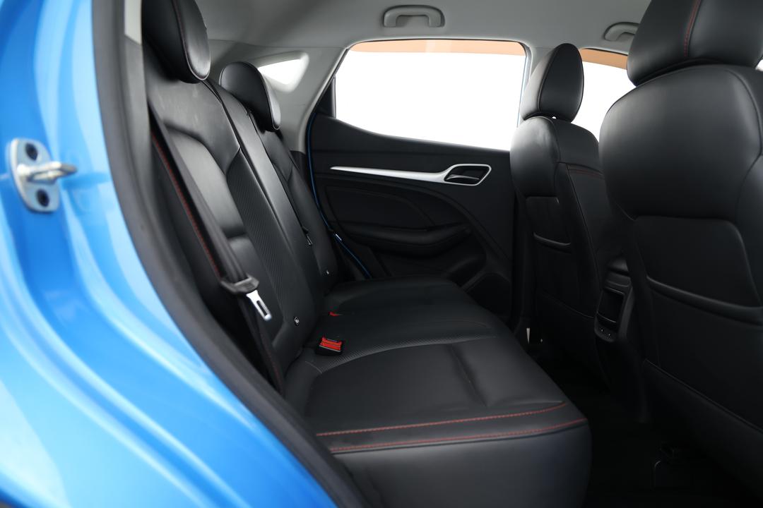2022 MG Zst Vibe, Automatic, 56969 km, Right Side Rear Door Cabin View