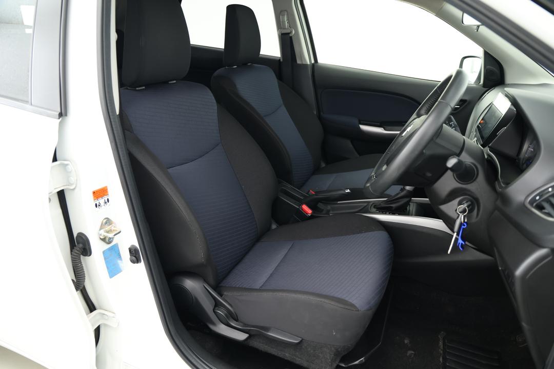 2022 Suzuki Baleno Gl, Automatic, 26681 km, Drivers Side Adjustment Panel