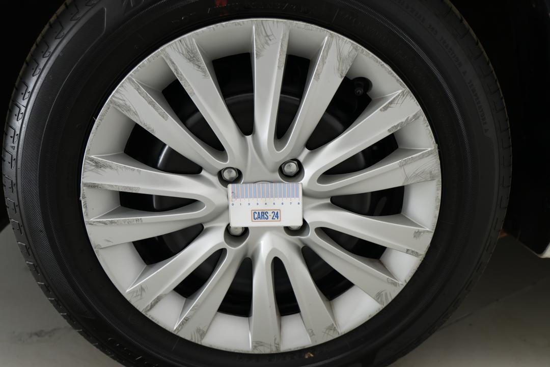 2022 Suzuki Baleno Gl, Automatic, 26681 km, Wheels Rim Front LHS Scratch