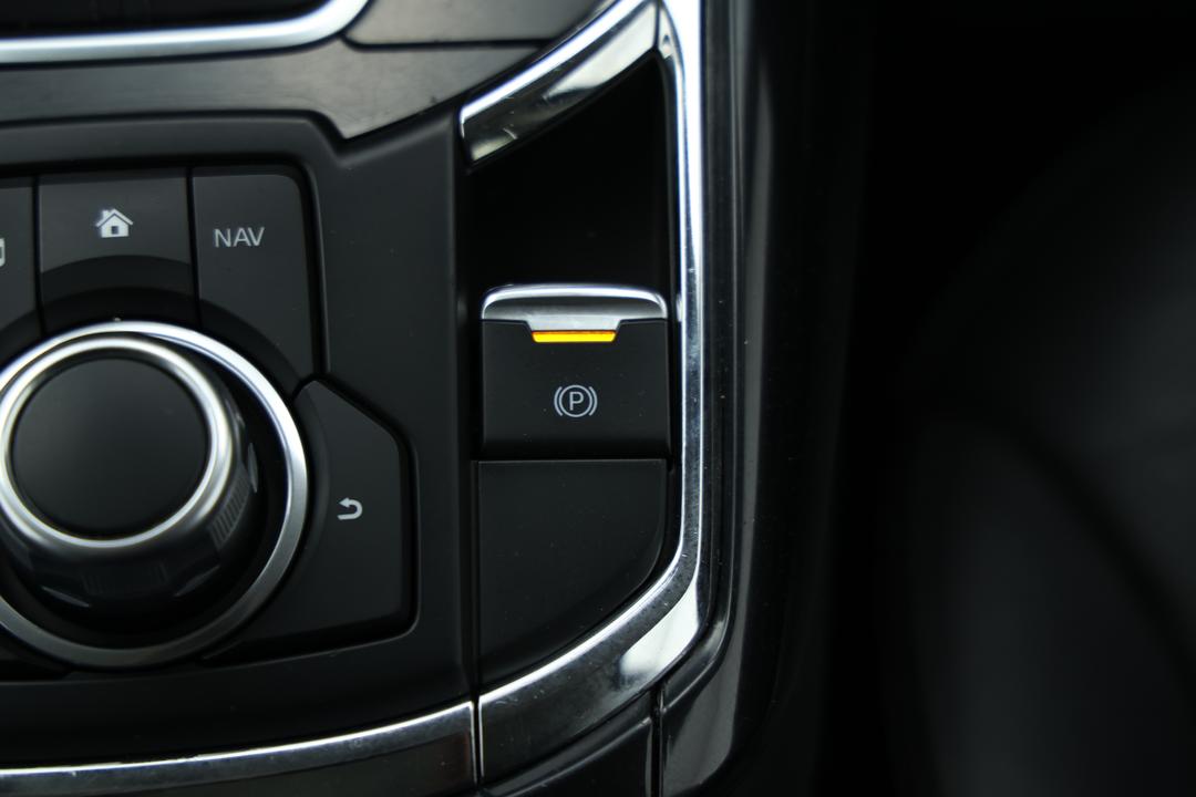 2018 Mazda CX-9 Touring (FWD), Automatic, 81817 km, Handbrake