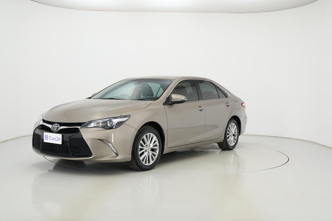 2016 Toyota Camry Atara Sl, Automatic, 75160 km, Left Front Diagonal (45- Degree) View