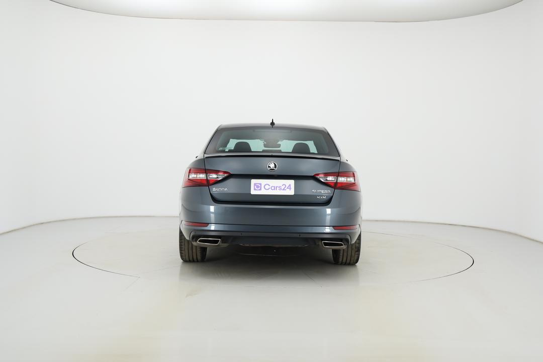 2019 SKODA Superb 206 Tsi Sportline, Automatic, 84507 km, Back/Rear View