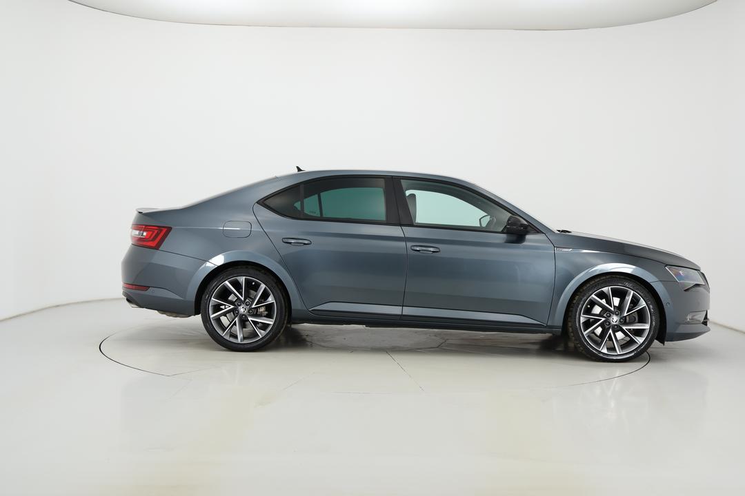 2019 SKODA Superb 206 Tsi Sportline, Automatic, 84507 km, Right Side View