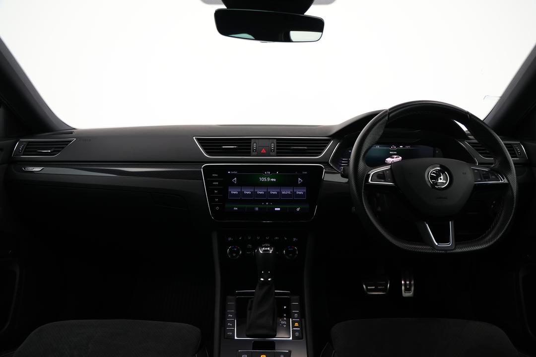 2019 SKODA Superb 206 Tsi Sportline, Automatic, 84507 km, Gear Lever 