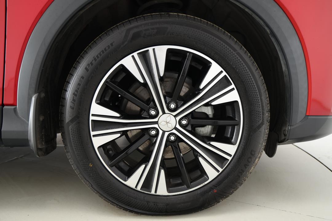 2017 Mitsubishi Eclipse Cross Exceed (2WD), Automatic, 86968 km, Right Front Wheel