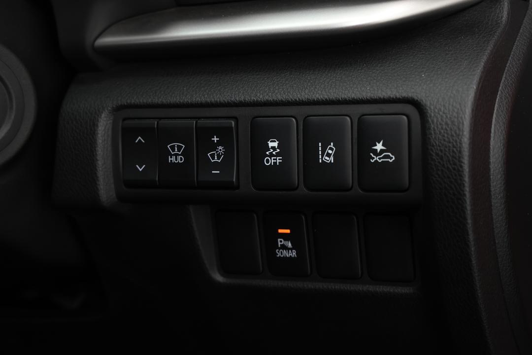 2017 Mitsubishi Eclipse Cross Exceed (2WD), Automatic, 86968 km, On-Roof Controls/Sunglass holder