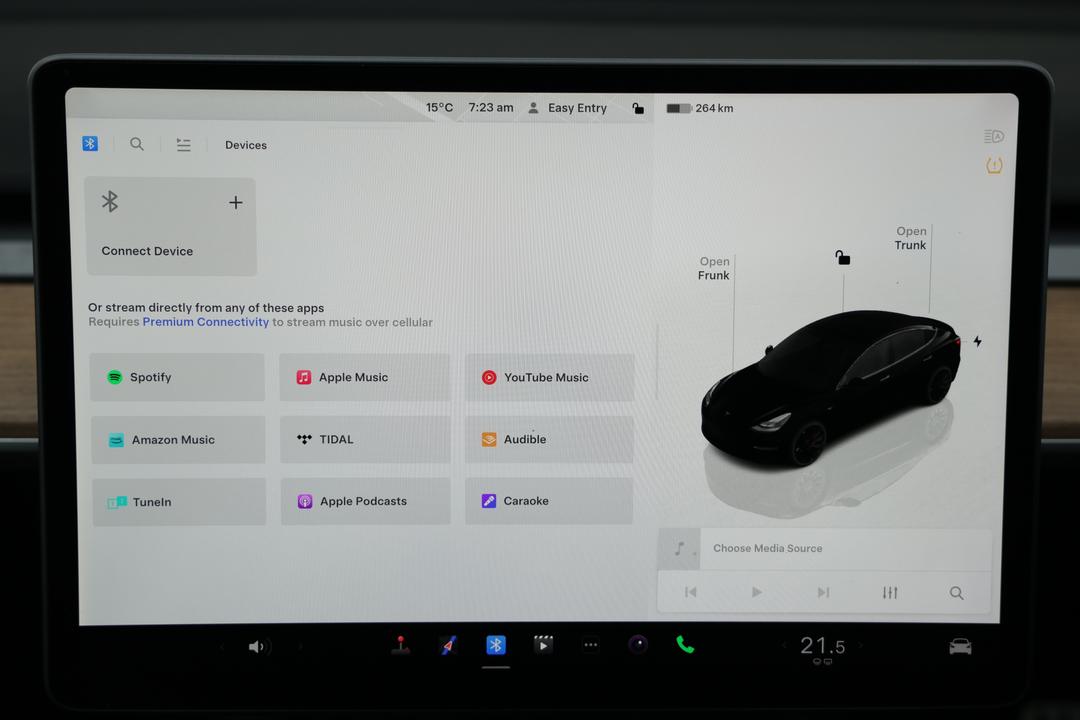2022 Tesla Model 3 Performance, Automatic, 46944 km, Android/Apple Car Play