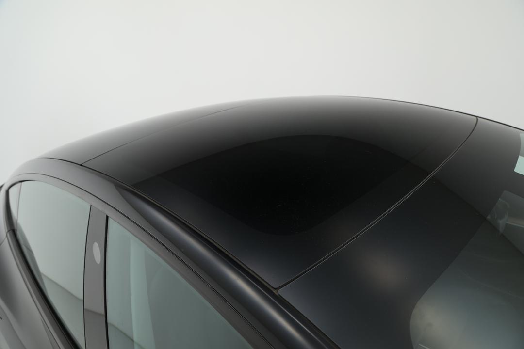 2022 Tesla Model 3 Performance, Automatic, 46944 km, Spare Wheel