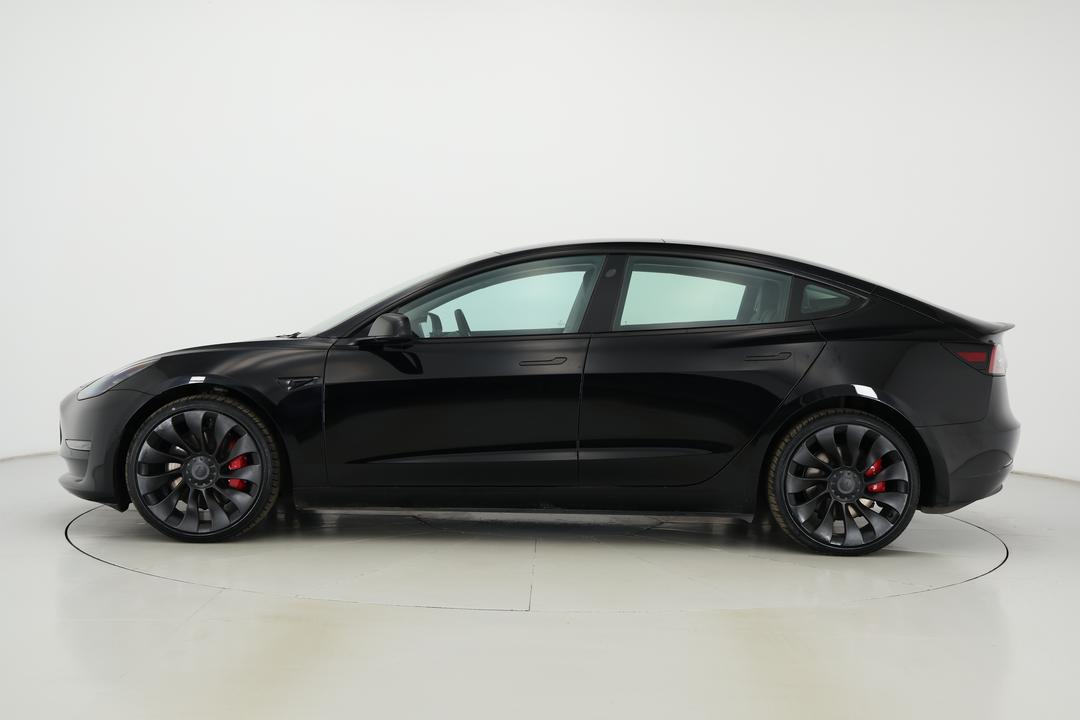 2022 Tesla Model 3 Performance, Automatic, 46944 km, Left Side View