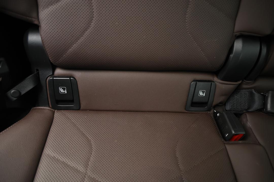 2023 BMW X1 sDrive18i, Automatic, 22543 km, Pedals and Footmat
