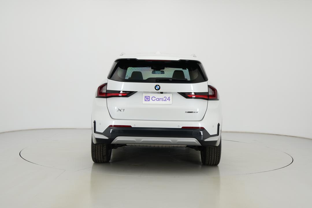 2023 BMW X1 sDrive18i, Automatic, 22543 km, Back/Rear View