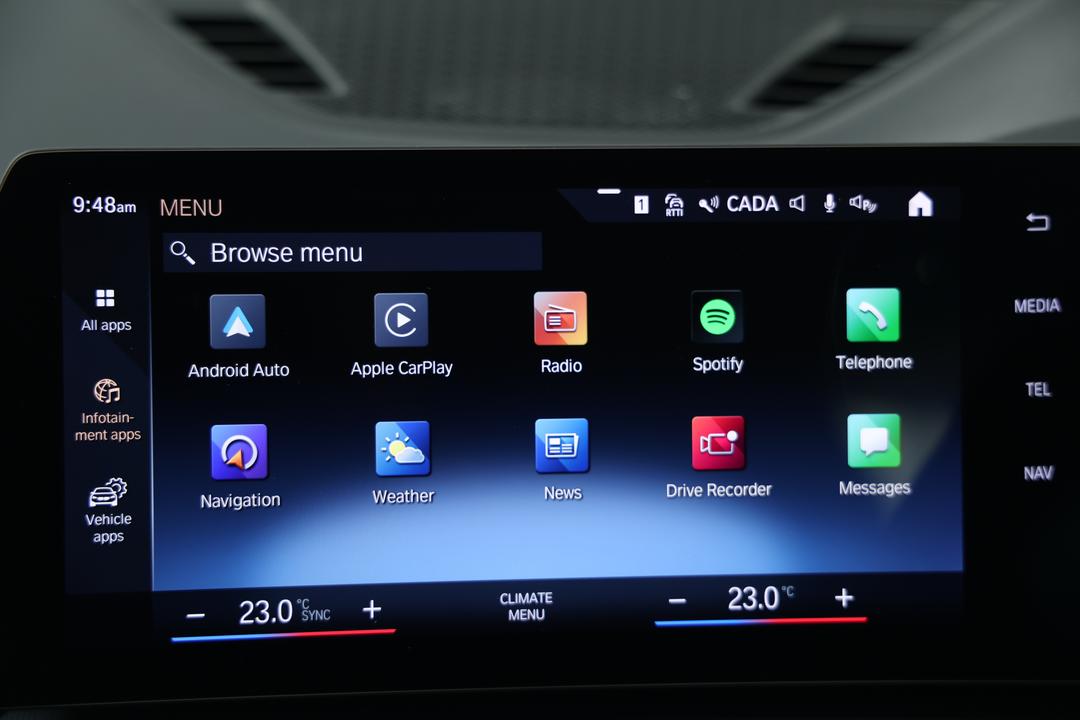 2023 BMW X1 sDrive18i, Automatic, 22543 km, Center Console