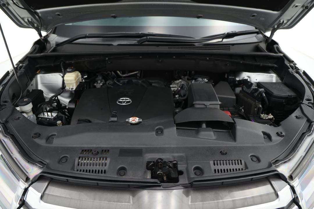 2018 Toyota Kluger Grande (4x4), Automatic, 107153 km, Open Bonnet (Engine)