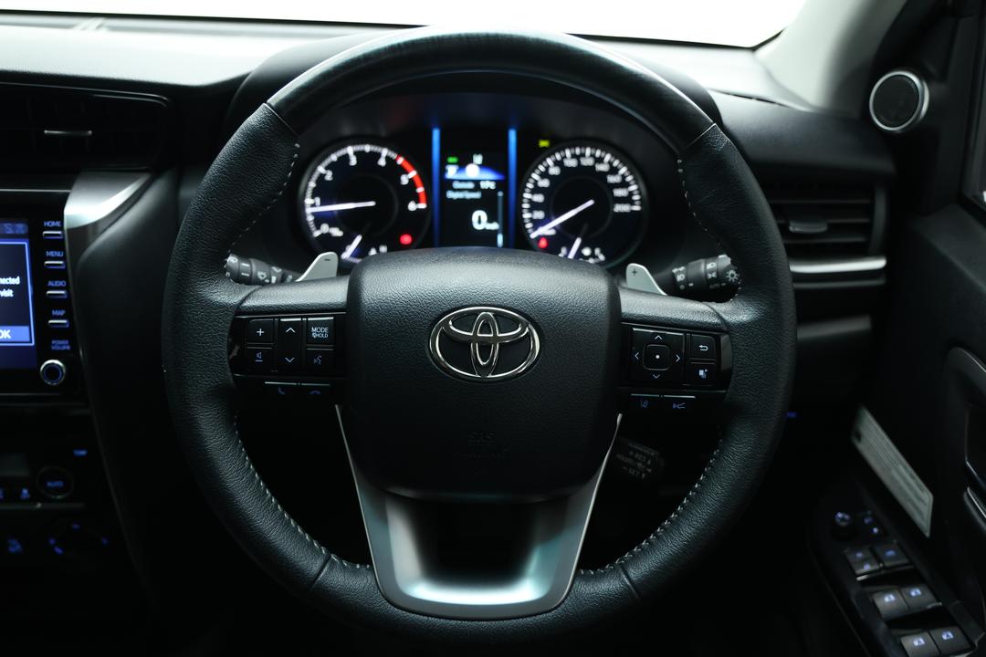 2021 Toyota Fortuner Gxl, Automatic, 42732 km, Android/Apple Car Play