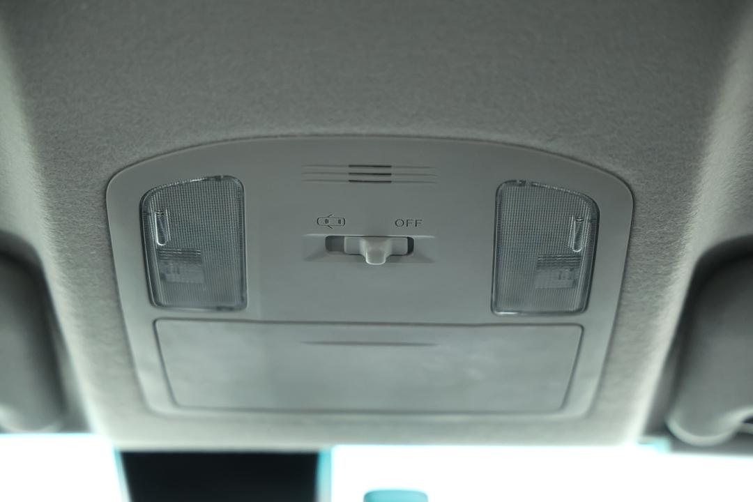 2021 Toyota Fortuner Gxl, Automatic, 42732 km, Center Console