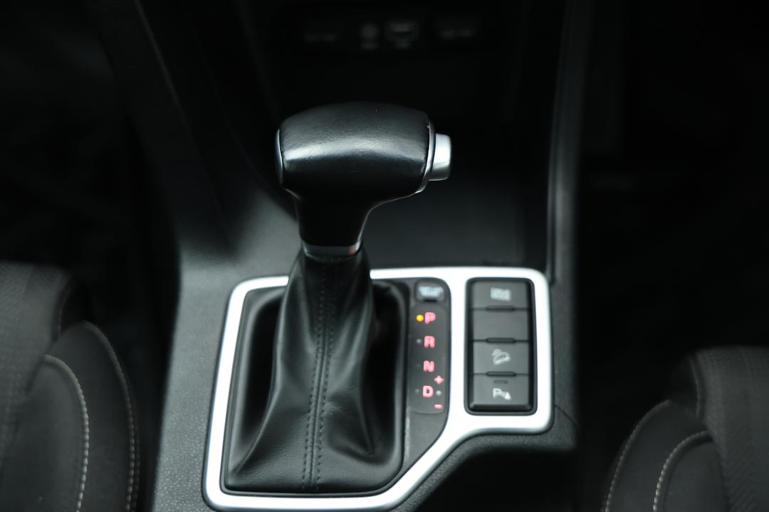 2018 Kia Sportage Si Premium (FWD), Automatic, 124868 km, Gear Lever 