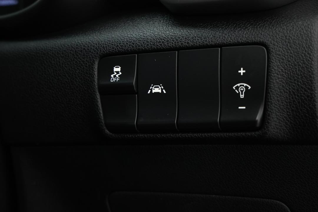 2018 Kia Sportage Si Premium (FWD), Automatic, 124868 km, Pedals and Footmat