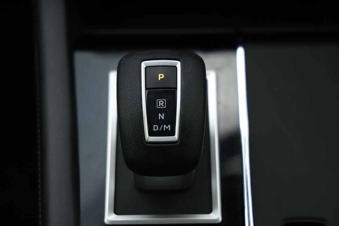 2024 Mitsubishi Outlander Es 5 Seat (2WD), Automatic, 27448 km, Steering Wheel Close-up