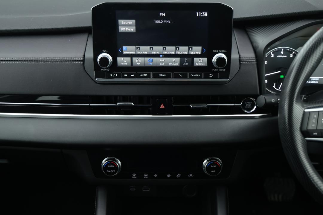 2024 Mitsubishi Outlander Es 5 Seat (2WD), Automatic, 27448 km, Infotainment System