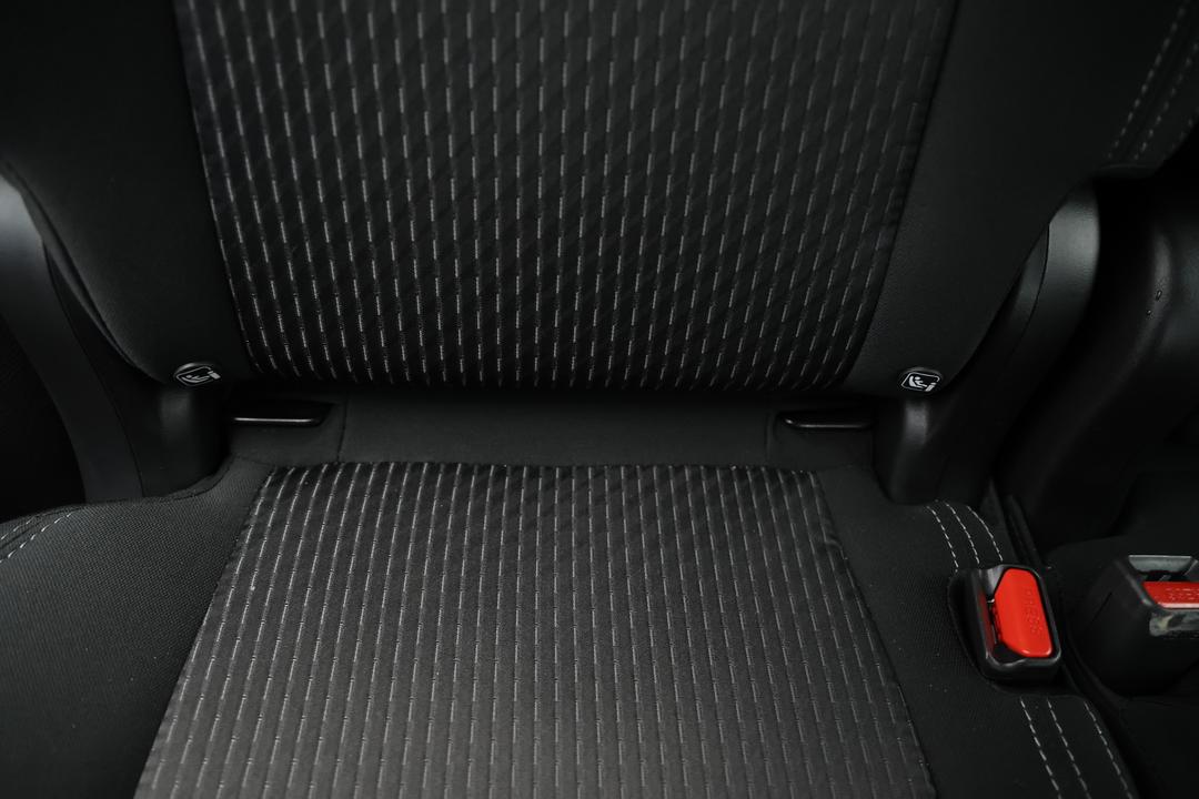2024 Mitsubishi Outlander Es 5 Seat (2WD), Automatic, 27448 km, Utility Switches/Buttons