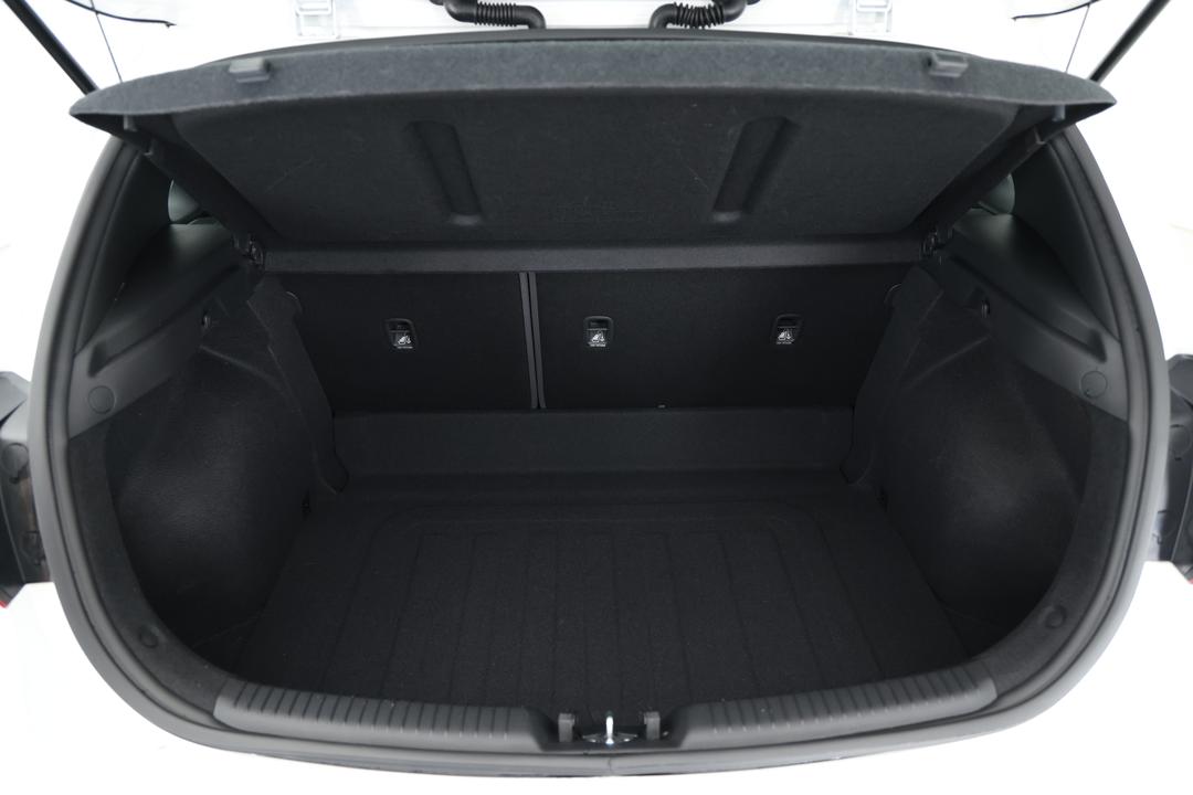 2023 Hyundai i30 Active, Automatic, 8852 km, Boot Inside View