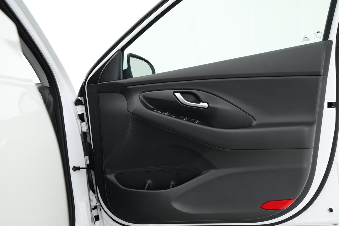 2023 Hyundai i30 Active, Automatic, 8852 km, Speaker View