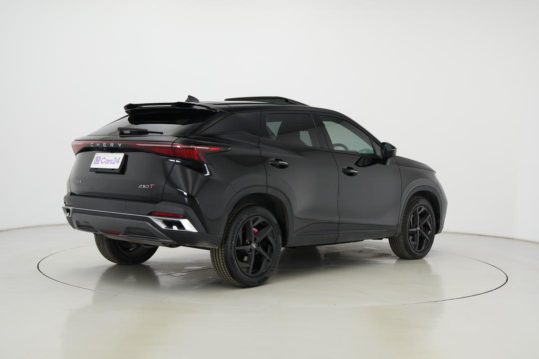 2024 Chery Omoda 5 Ex (high Version), Automatic, 23940 km, Right Back Diagonal (45- Degree) View