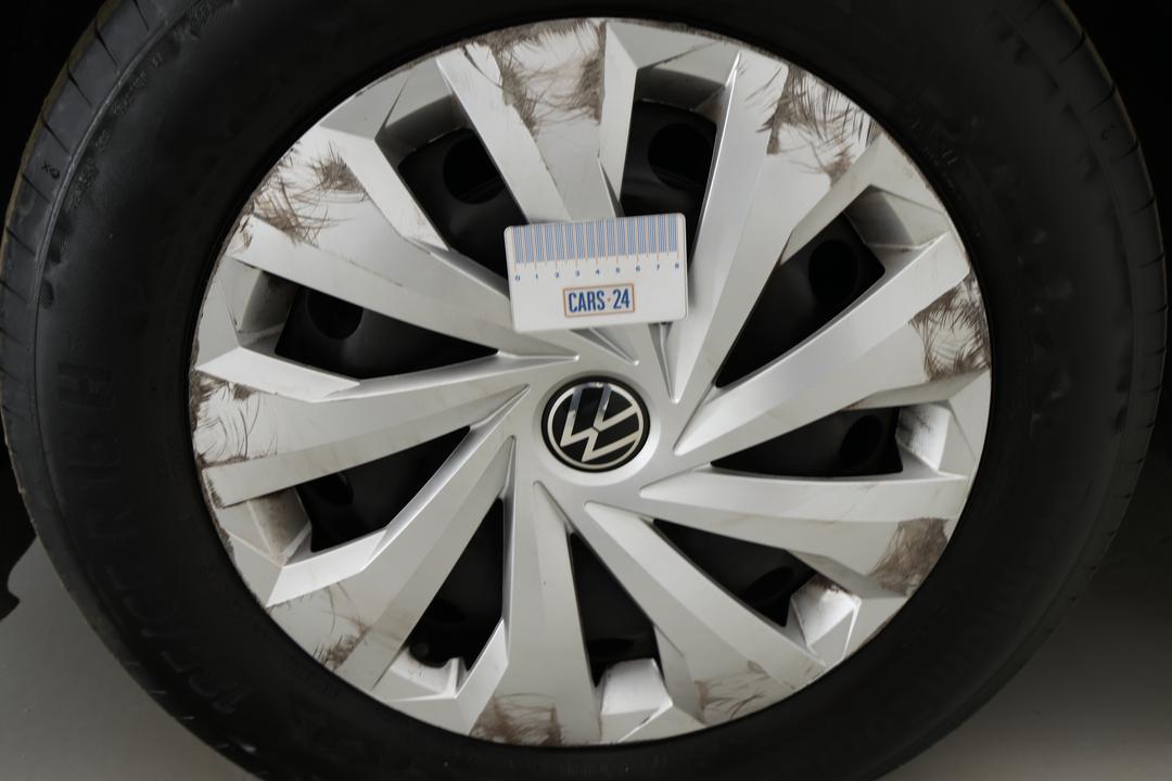 2021 Volkswagen Polo 70tsi Trendline, Automatic, 54188 km, Wheels Rim Front LHS Scratch