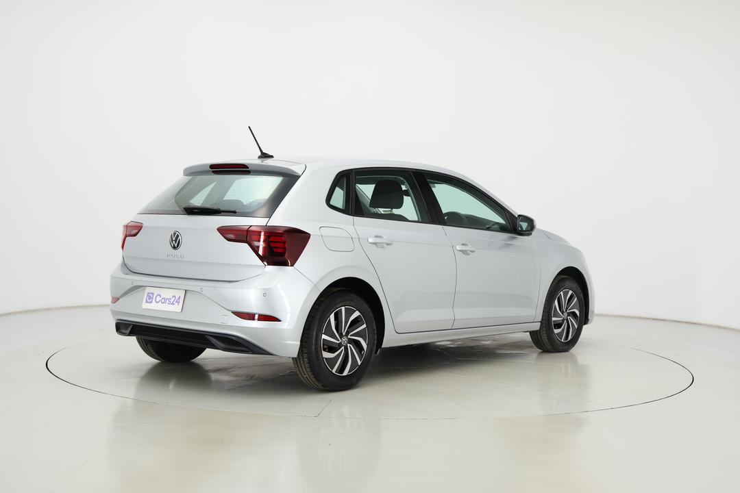 2024 Volkswagen Polo Life, Automatic, 31893 km, Right Back Diagonal (45- Degree) View