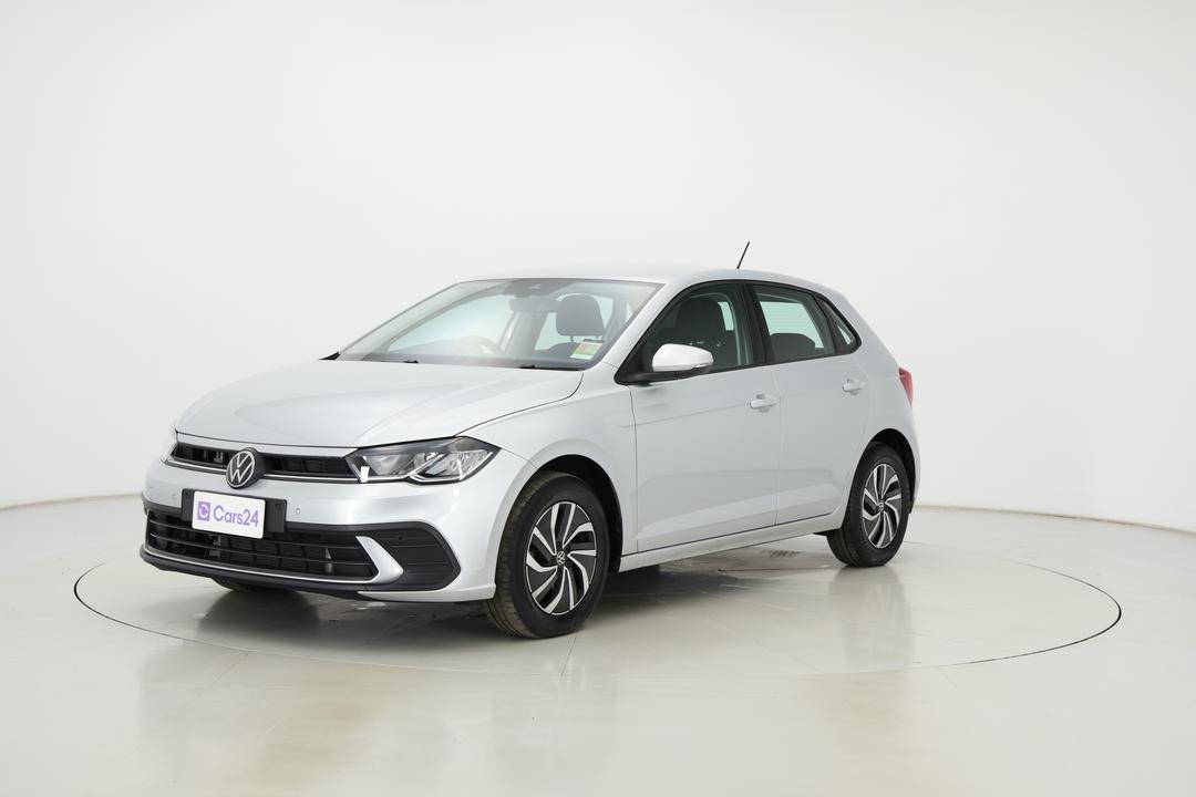 2024 Volkswagen Polo Life, Automatic, 31893 km, Left Front Diagonal (45- Degree) View
