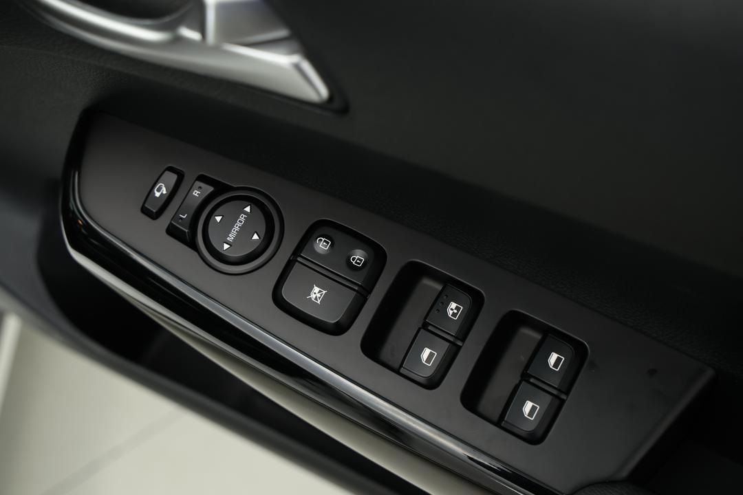 2025 Kia Picanto Gt Line (pe2), Automatic, 5172 km, Speaker View