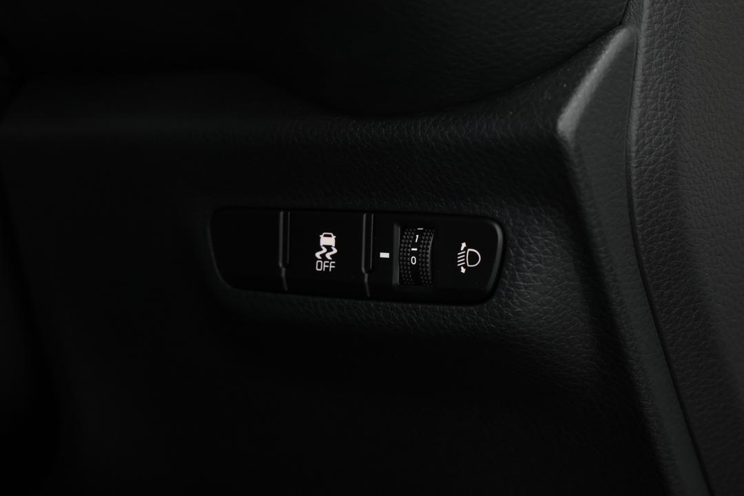2025 Kia Picanto Gt Line (pe2), Automatic, 5172 km, Pedals and Footmat