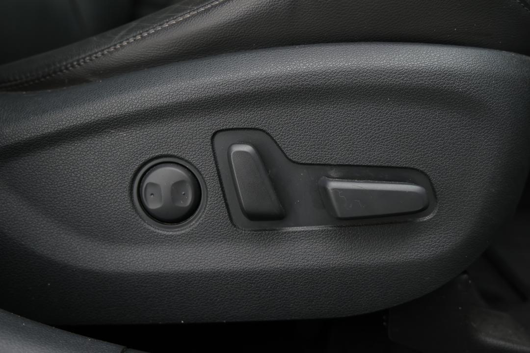 2020 Hyundai Tucson Elite (2WD), Automatic, 84488 km, Right Side Front Door Cabin View