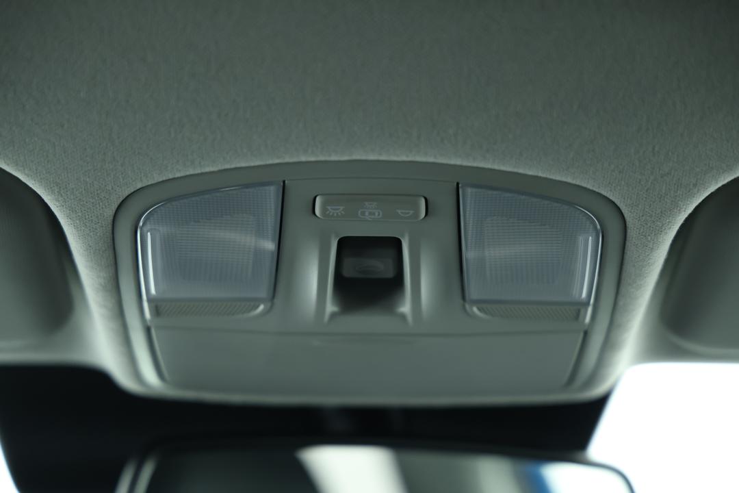 2022 Kia Stonic Gt-line, Automatic, 28761 km, Infotainment System