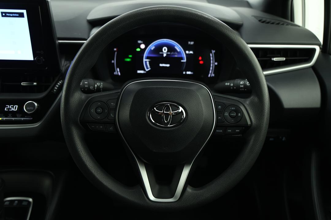 2024 Toyota Corolla Ascent Sport + Conv Pk Hybrid, Automatic, 36982 km, Infotainment System