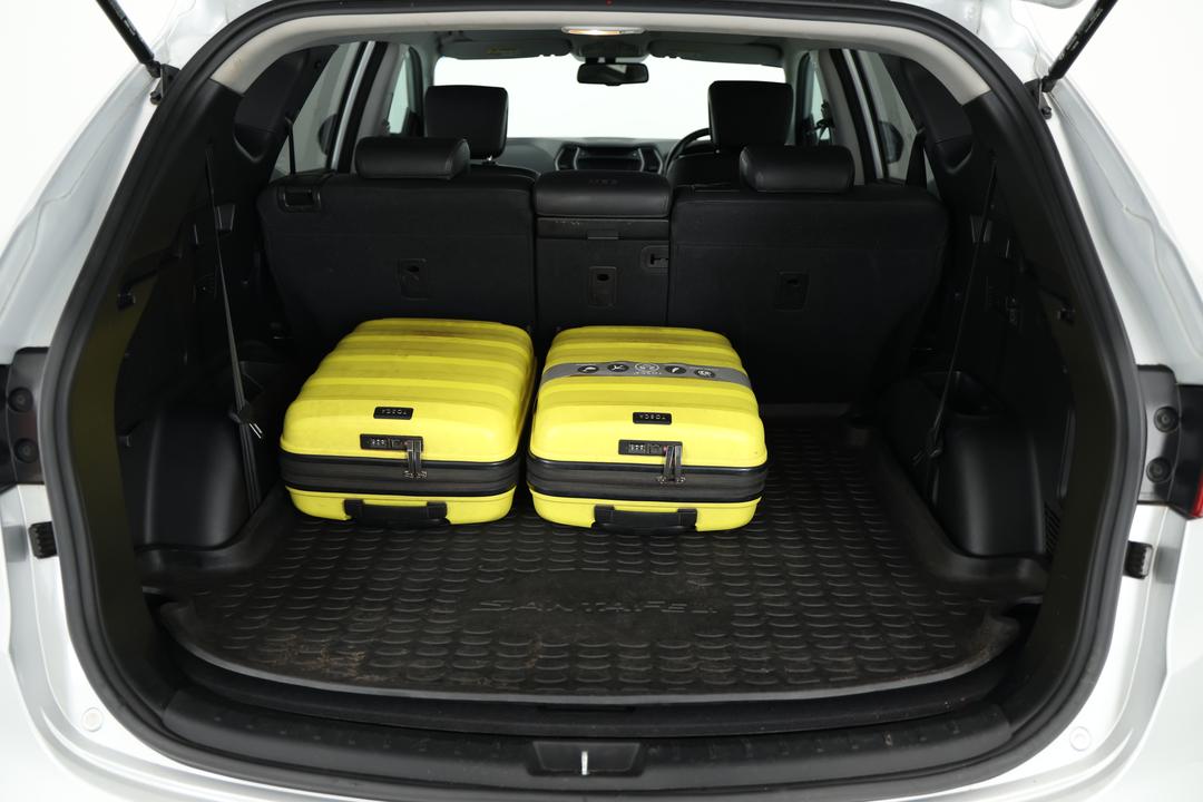 2014 Hyundai Santa Fe Elite Crdi (4x4), Automatic, 154046 km, Boot Inside View with Luggage