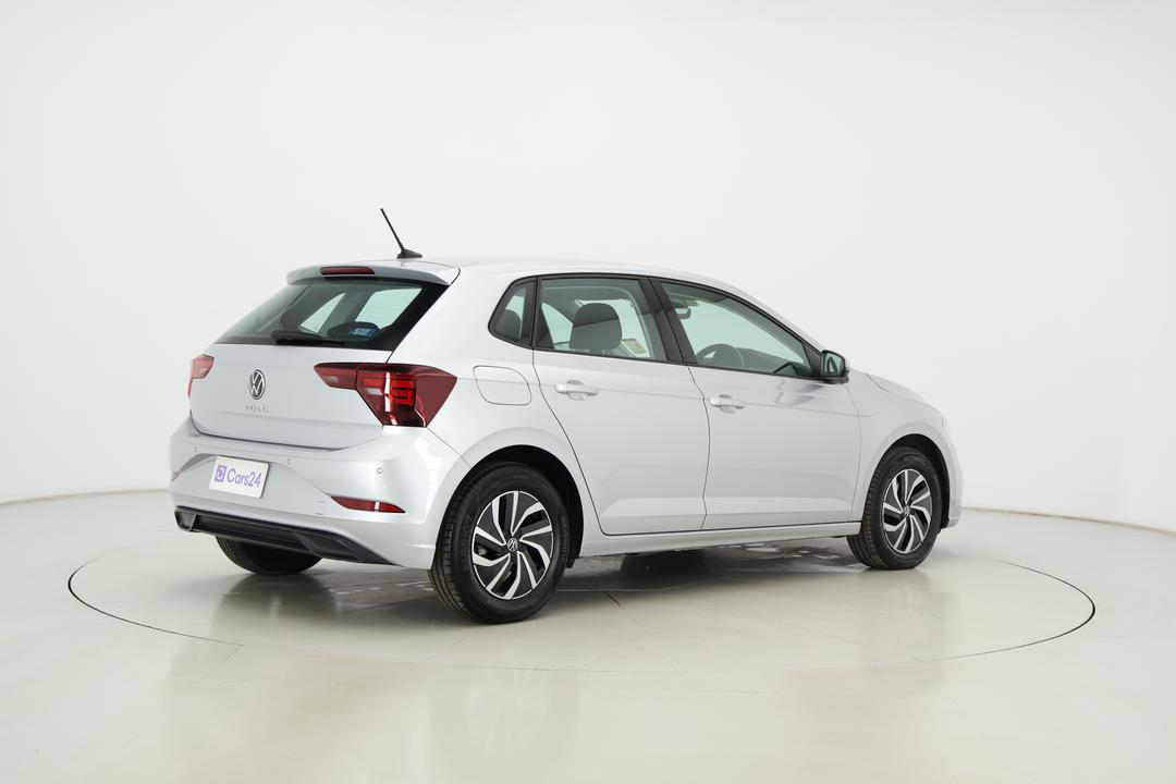 2024 Volkswagen Polo Life, Automatic, 28110 km, Right Back Diagonal (45- Degree) View