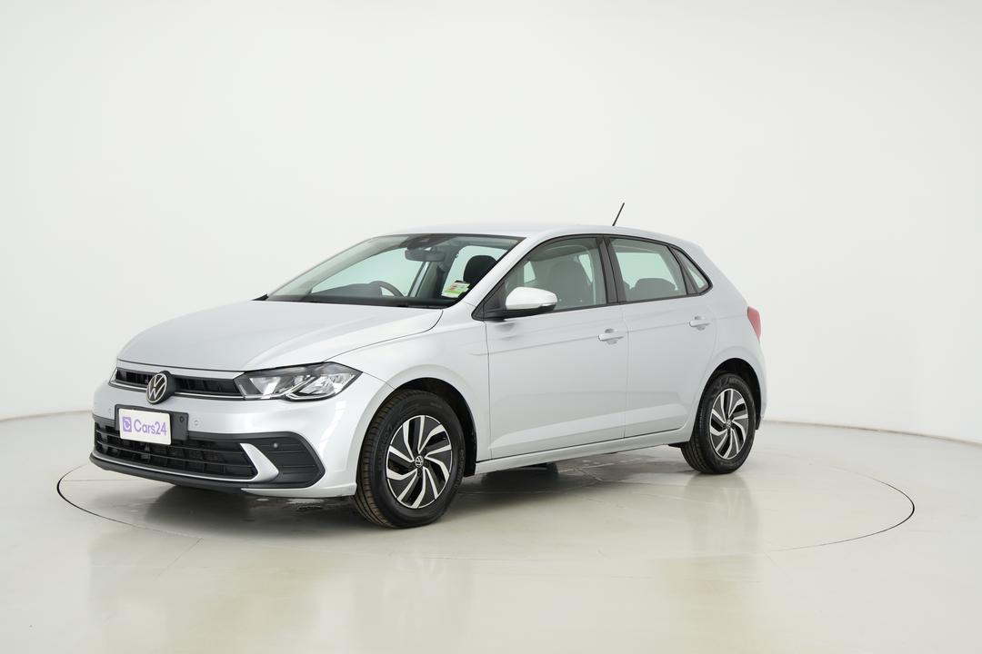 2024 Volkswagen Polo Life, Automatic, 28110 km, Left Front Diagonal (45- Degree) View