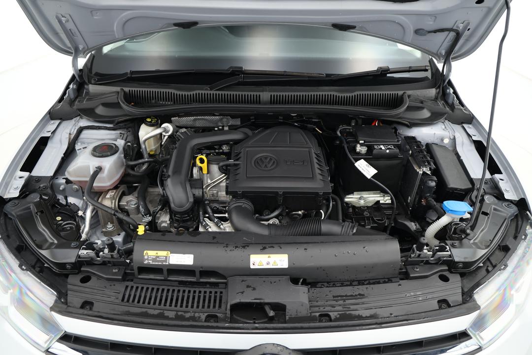 2024 Volkswagen Polo Life, Automatic, 28110 km, Open Bonnet (Engine)
