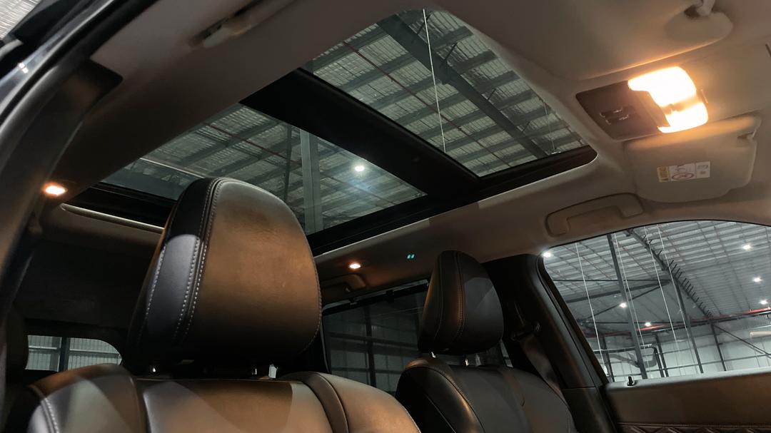 2024 Mitsubishi Outlander Phev Exceed 5+2 Seat (AWD), Automatic, 22949 km, Interior Sunroof/Moonroof