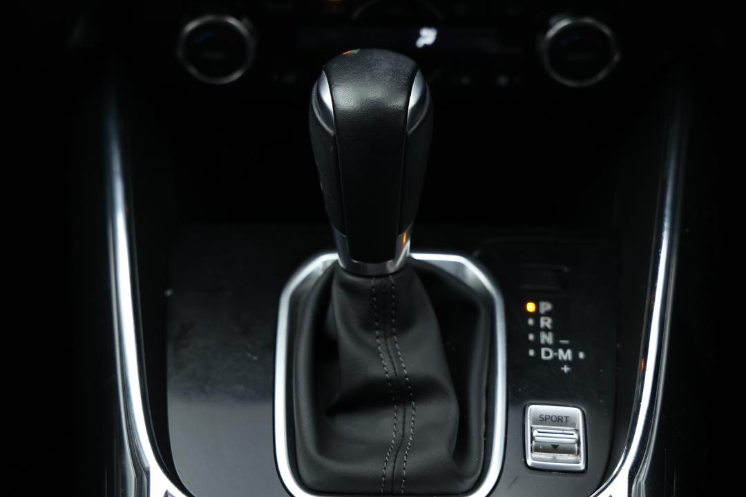 2017 Mazda CX-9 Touring (AWD), Automatic, 101306 km, Gear Lever 